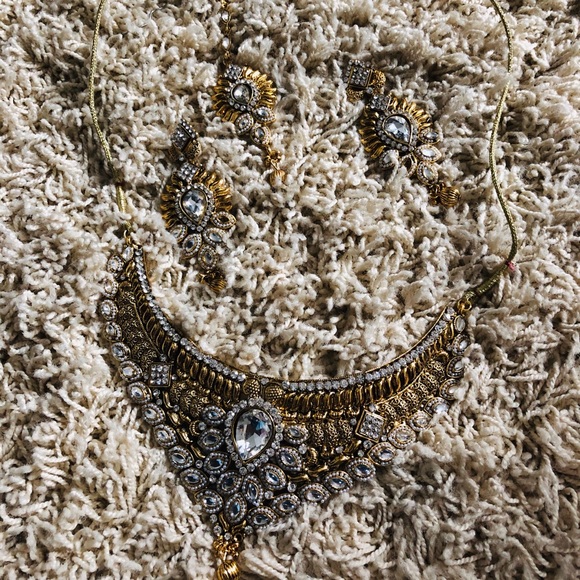 Gold with silver rhinestone Bollywood set - Picture 3 of 3